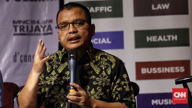 Tim kuasa hukum paslon nomer urut 02 Prabowo-Sandi, Denny Indrayana di acara diskusi Polemik “MK adalah Koentji”, Jakarta, 25 Mei 2019. CNN Indonesia/Hesti Rika