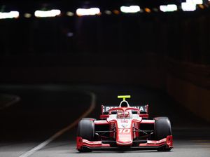 Feature Race F2 Monako Kacau, Sean Gagal Finis Feature Race F2 Monako Kacau, Sean Gagal Finis