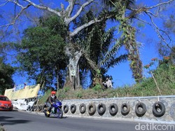 Kasur-Bantal Keselamatan Dipasang di Jalur Mudik Ibun-Kamojang