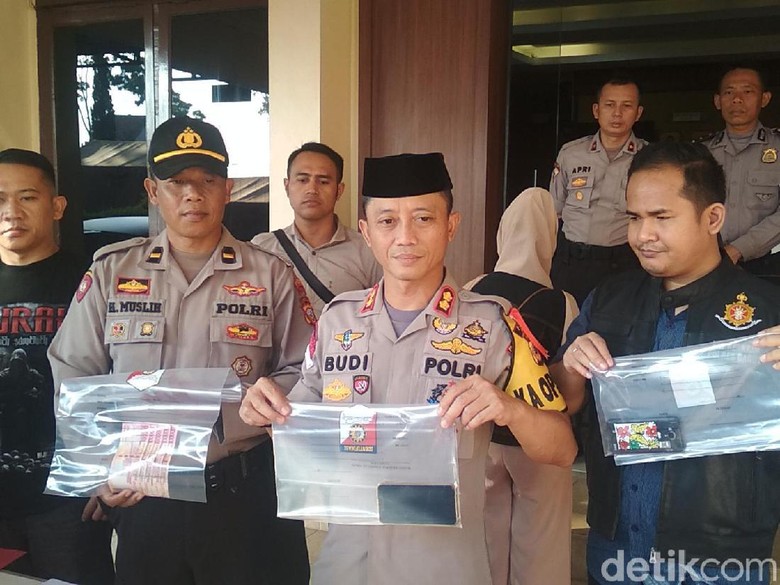 Polisi Tetapkan 2 Tersangka Prostitusi Online di Cipanas Garut