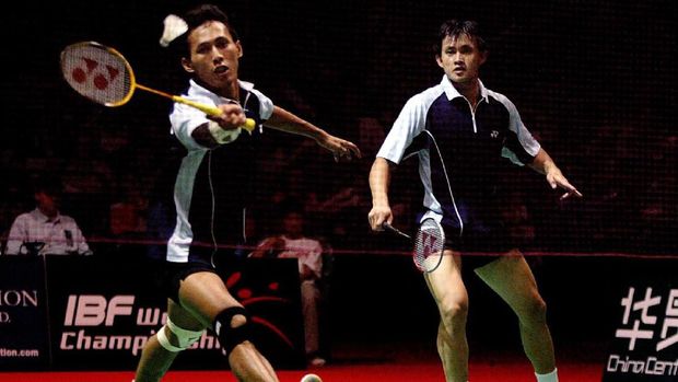 Dua Dunia Sigit Budiarto