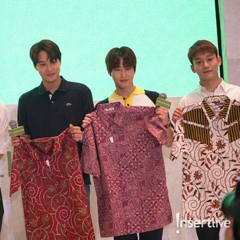 EXO Dapat Baju Batik
