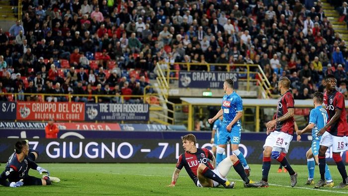 Napoli kalah dari Bologna. (Foto: Mario Carlini / Iguana Press/Getty Images)