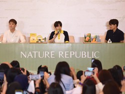 Ramai Banget! Venue Fansign EXO Dibanjiri oleh Fans