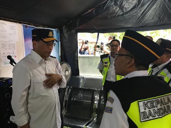 Menhub Tekankan Keselamatan Saat Kunjungi Kumai