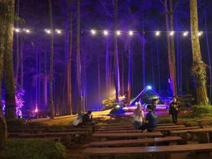 Ngabuburit di Bandung, ke Orchid Forest Saja