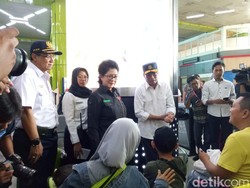 Menhub dan Menkes Cek Kesiapan Mudik di Stasiun Gambir