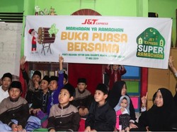 J&T Express Gelar Buka Puasa Bersama Anak Yatim Se-Indonesia