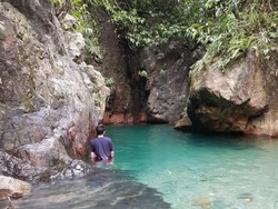 Leuwi Lieuk, Kolam Hijau Alami Nan Cantik di Bogor