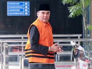 Bupati Jepara Beberkan Alasan Menyuap Hakim Lasito Bupati Jepara Beberkan Alasan Menyuap Hakim Lasito