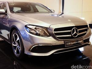 Punya Daleman Baru Mercedes-Benz Resmi Kenalkan E-Class Punya Daleman Baru Mercedes-Benz Resmi Kenalkan E-Class