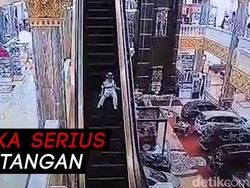Video Bocah Terjepit Eskalator Mal karena Lepas Pengawasan Ortu