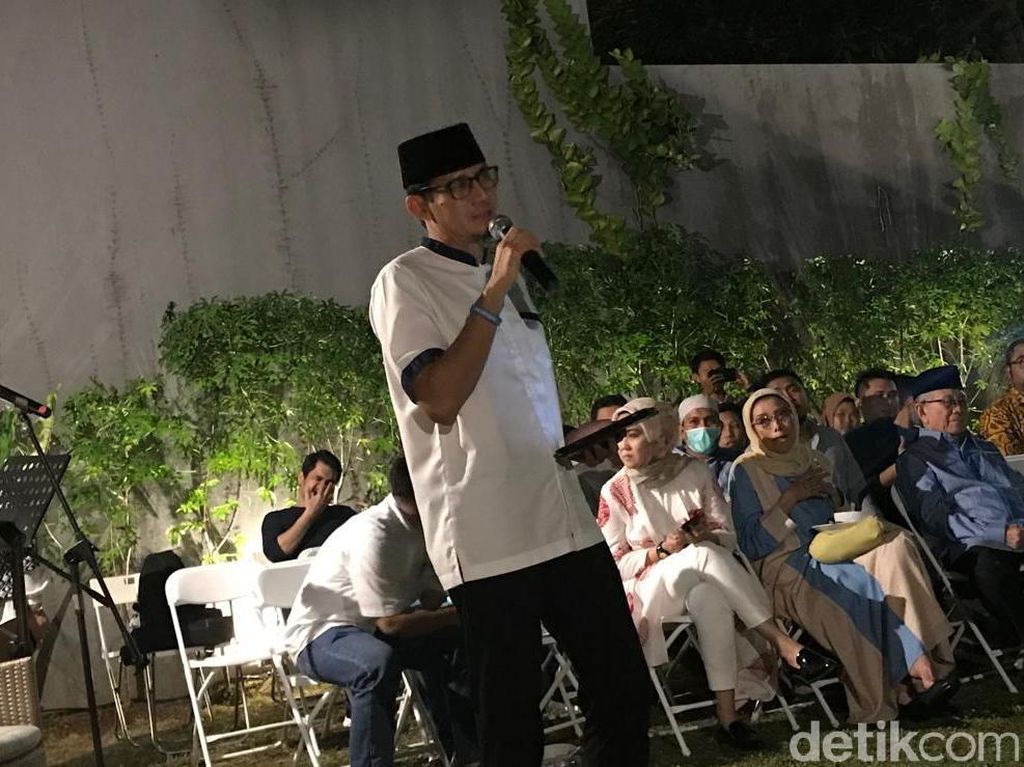 Bukber Bareng Patwal, Sandiaga Bicara Pengorbanan Polisi Bukber Bareng Patwal, Sandiaga Bicara Pengorbanan Polisi
