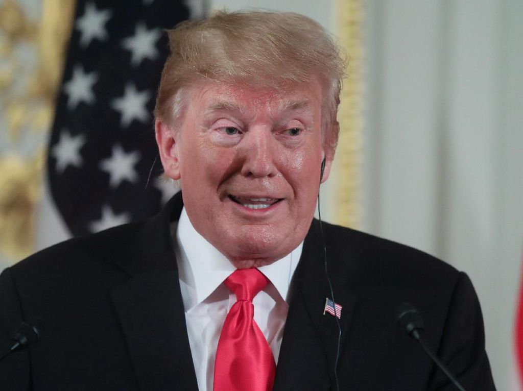 Penyelidik Khusus Dugaan Intervensi Rusia Akui Tak Bisa Dakwa Trump Penyelidik Khusus Dugaan Intervensi Rusia Akui Tak Bisa Dakwa Trump