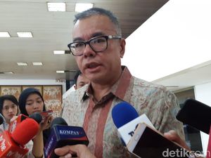 Bara Hasibuan: BW Bentuk Persepsi MK Tak Bisa Independen Bara Hasibuan: BW Bentuk Persepsi MK Tak Bisa Independen