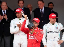 Finis Kedua, Vettel Maksimalkan Senggolan Verstappen-Bottas