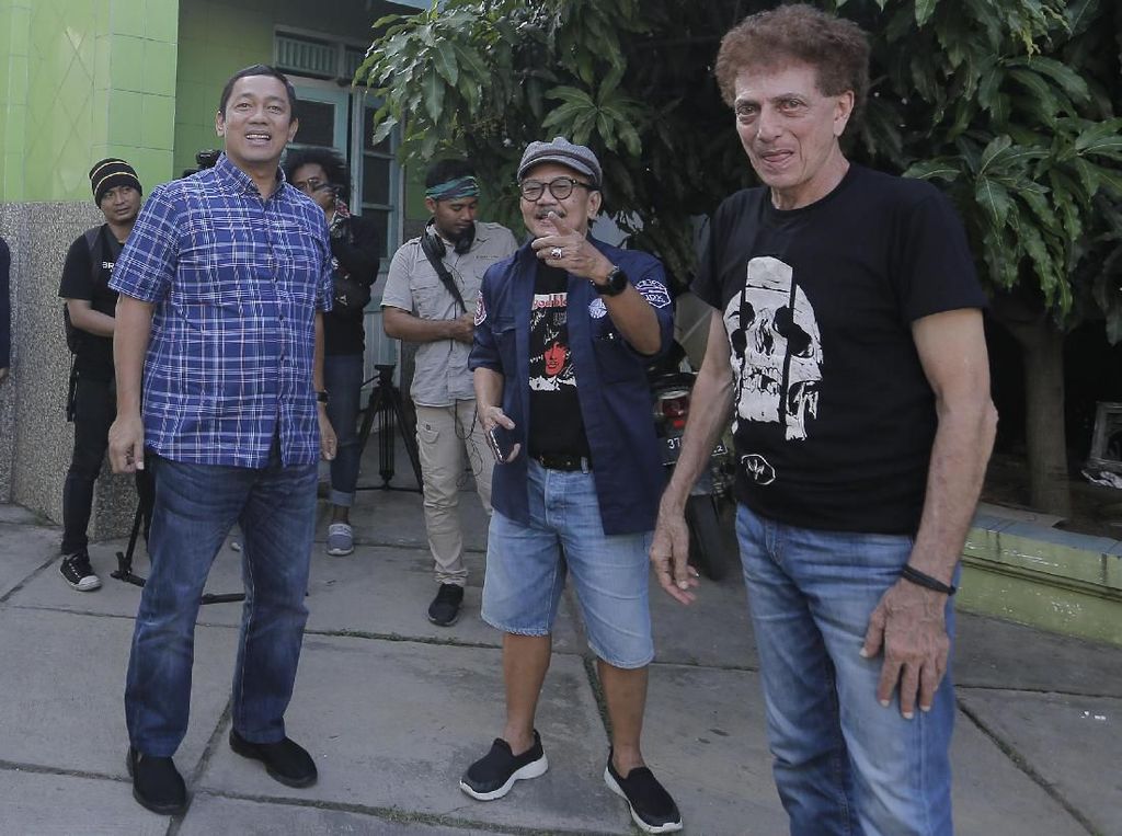 Gandeng Ahmad Albar, Wali Kota Hendi Ingin Kota Lama Makin Dikenal Gandeng Ahmad Albar, Wali Kota Hendi Ingin Kota Lama Makin Dikenal