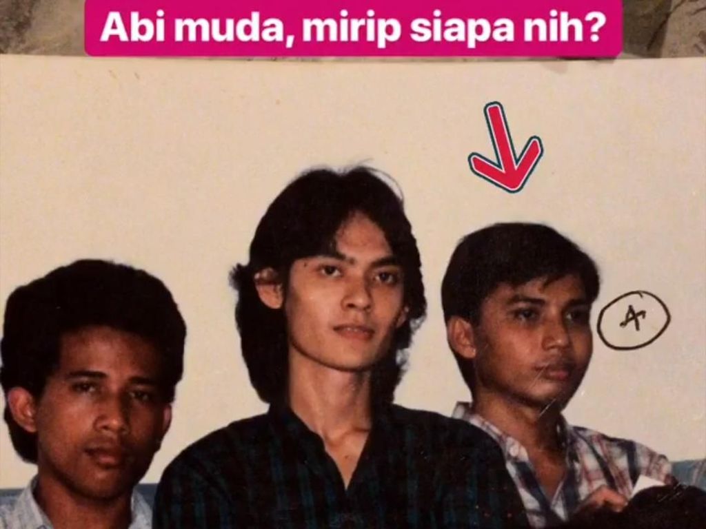 Ganteng Berwibawa, Begini Wajah Ustaz Arifin Ilham saat Muda Ganteng Berwibawa, Begini Wajah Ustaz Arifin Ilham saat Muda