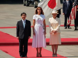 Foto: Adu Gaya Elegan Melania Trump dan Istri Kaisar Jepang yang Baru