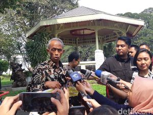 Curhat ke Jokowi, Pedagang Korban Rusuh 22 Mei Ngaku Rugi Rp 20 Juta Curhat ke Jokowi, Pedagang Korban Rusuh 22 Mei Ngaku Rugi Rp 20 Juta