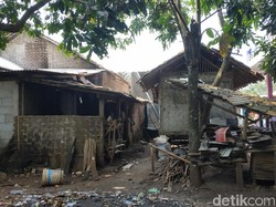 Tak Jauh dari Jakarta, Pesantren Ini Memprihatinkan
