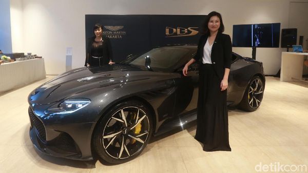 Aston Martin DBS Superleggera Tampil Seksi di Indonesia
