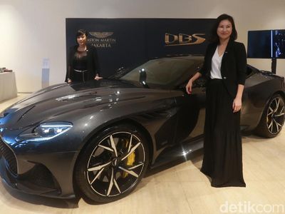 Aston Martin DBS Superleggera Tampil Seksi di Indonesia