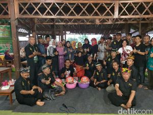 Minta Restu, Seniman Tari Mulai Garap Gandrung Sewu 2019