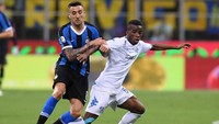 Skor bertahan 0-0 hingga turun minum. Alberto Lingria/Reuters.