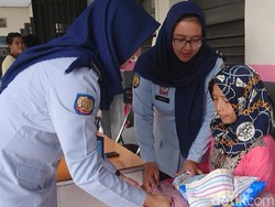 Seorang Wanita Tahanan Lapas Tulungagung Lahirkan Bayi Laki-laki