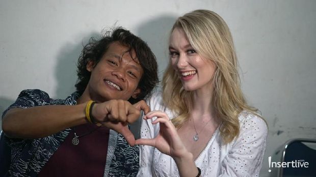 Khamid & Polly