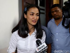 Ratna Sarumpaet Dipolisikan, Atiqah Hasiholan Kirim Pesan Ini ke Pelapor