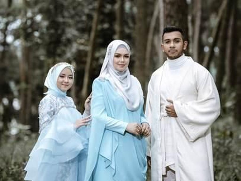 Ikhlas Jadi Kesempatan Nissa Sabyan Kolaborasi dengan Siti Nurhaliza Ikhlas Jadi Kesempatan Nissa Sabyan Kolaborasi dengan Siti Nurhaliza