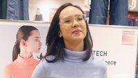 Gaya Kece Pamela Bowie