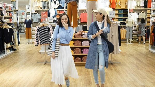 Ragam Pakaian Inovatif yang Nyaman Untuk Keseharian