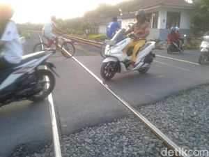 Waspada, 86 Perlintasan KA Double Track di Bojonegoro Tak Berpalang Pintu