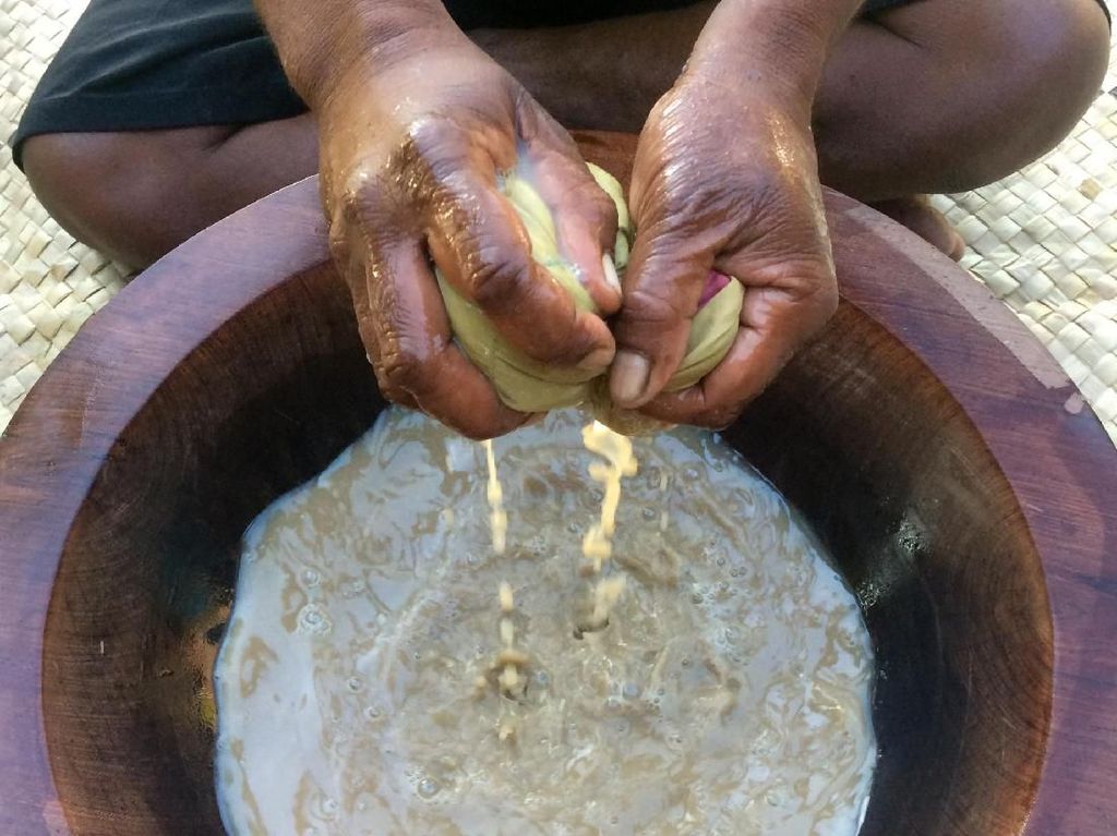 Cuma di Fiji, Upacara Minum dengan Zat Aditif Cuma di Fiji, Upacara Minum dengan Zat Aditif