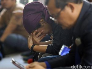 Ratna Sarumpaet akan Bacakan 108 Halaman Pleidoi di Sidang Besok Ratna Sarumpaet akan Bacakan 108 Halaman Pleidoi di Sidang Besok