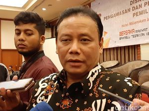 Bawaslu Ungkap Polisi-Satpol PP Ogah-ogahan Bubarkan Kampanye Petahana Bawaslu Ungkap Polisi-Satpol PP Ogah-ogahan Bubarkan Kampanye Petahana