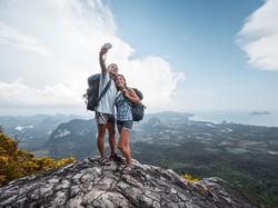 5 Tips Agar Selfie Tak Berujung Maut