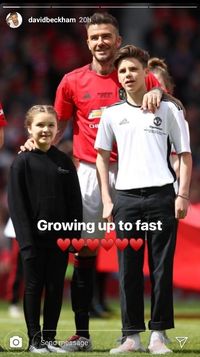 Dukungan Manis Anak Saat David Beckham Kembali Bermain Sepakbola