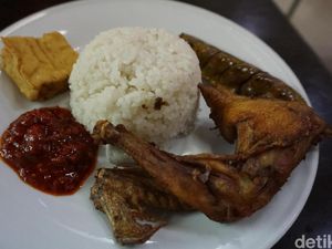 Sebelum Mudik, Enaknya Buka Puasa dengan Ayam Goreng  di 5 Restoran Legendaris Sebelum Mudik, Enaknya Buka Puasa dengan Ayam Goreng  di 5 Restoran Legendaris