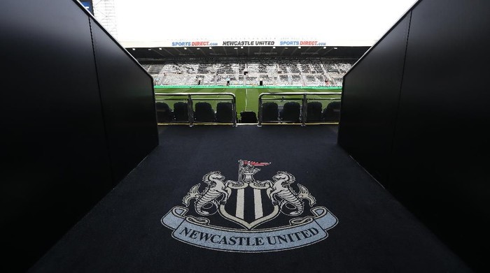 NEWCASTLE UPON TYNE, ENGLAND - MARCH 23: A general view of the stadium is seen prior to the Gallagher Premiership Rugby match between Newcastle Falcons and Sale Sharks at St James Park on March 23, 2019 in Newcastle upon Tyne, United Kingdom. (Photo by Ian MacNicol/Getty Images)