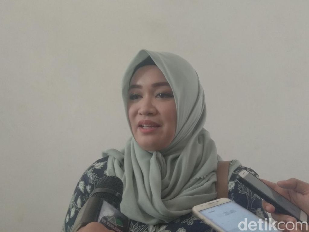 Buruh Perusahaan Keluarga Cendana di Karawang 2 Tahun Tak Dapat THR Buruh Perusahaan Keluarga Cendana di Karawang 2 Tahun Tak Dapat THR