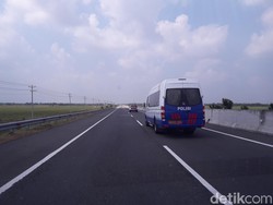 H-1 Pemberlakuan One Way, Akses Tol Jakarta-Brebes Lancar