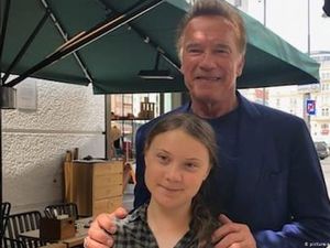 Aktivis Greta Thunberg Tampil di KTT Iklim Arnold Schwarzwenegger