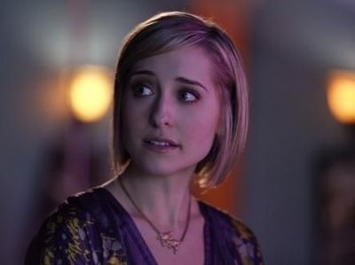 Ini Allison Mack, Bintang Smallville yang Ikut Sekte Seks