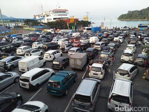 Kebijakan Ganjil-Genap di Pelabuhan Merak-Bakauheni Dicabut Kebijakan Ganjil-Genap di Pelabuhan Merak-Bakauheni Dicabut