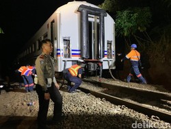 Pasca Anjlok, Rel KA Lebak Jero-Nagreg Diperbaiki