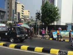 Kisah Inang-inang: 20 Tahun Bertahan Hidup Jadi Bank Berjalan